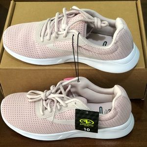 athletic works mesh trainer